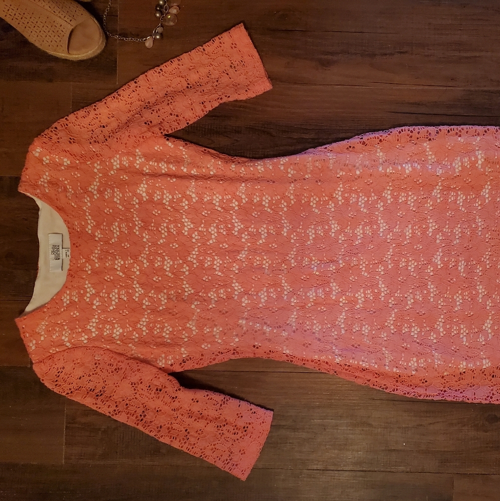 Bodycon knee length salmon color mid sleeve dress